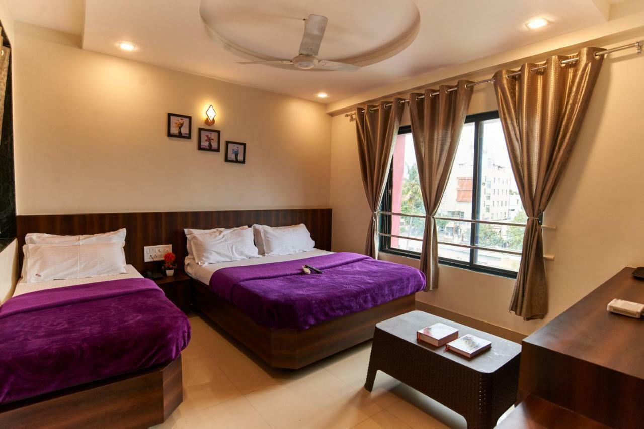 Hotel Disha Palace Shirdi Exterior foto